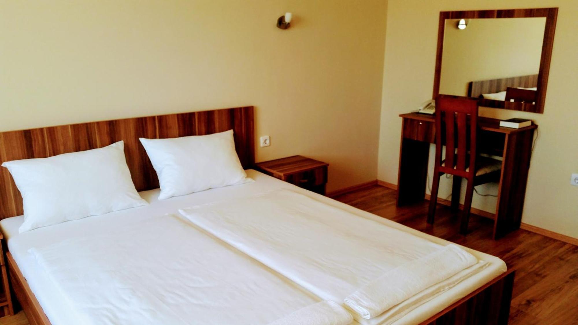 سزارفاس Hotel Sormester المظهر الخارجي الصورة